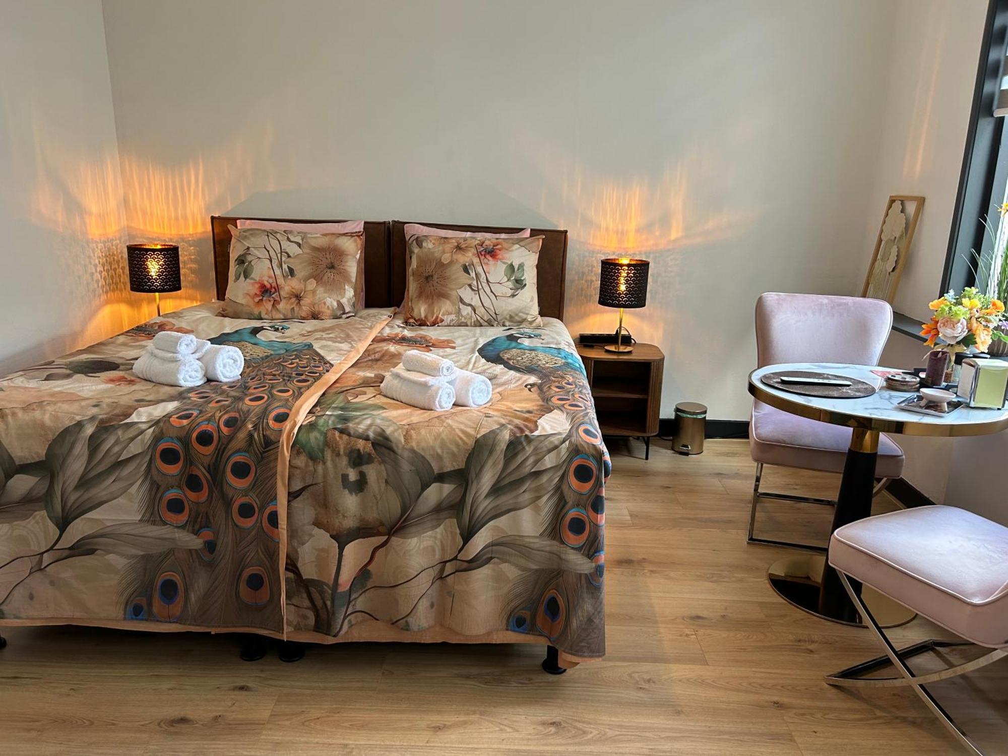 Bed & Breakfast Achter De Haven 弗利辛恩 外观 照片